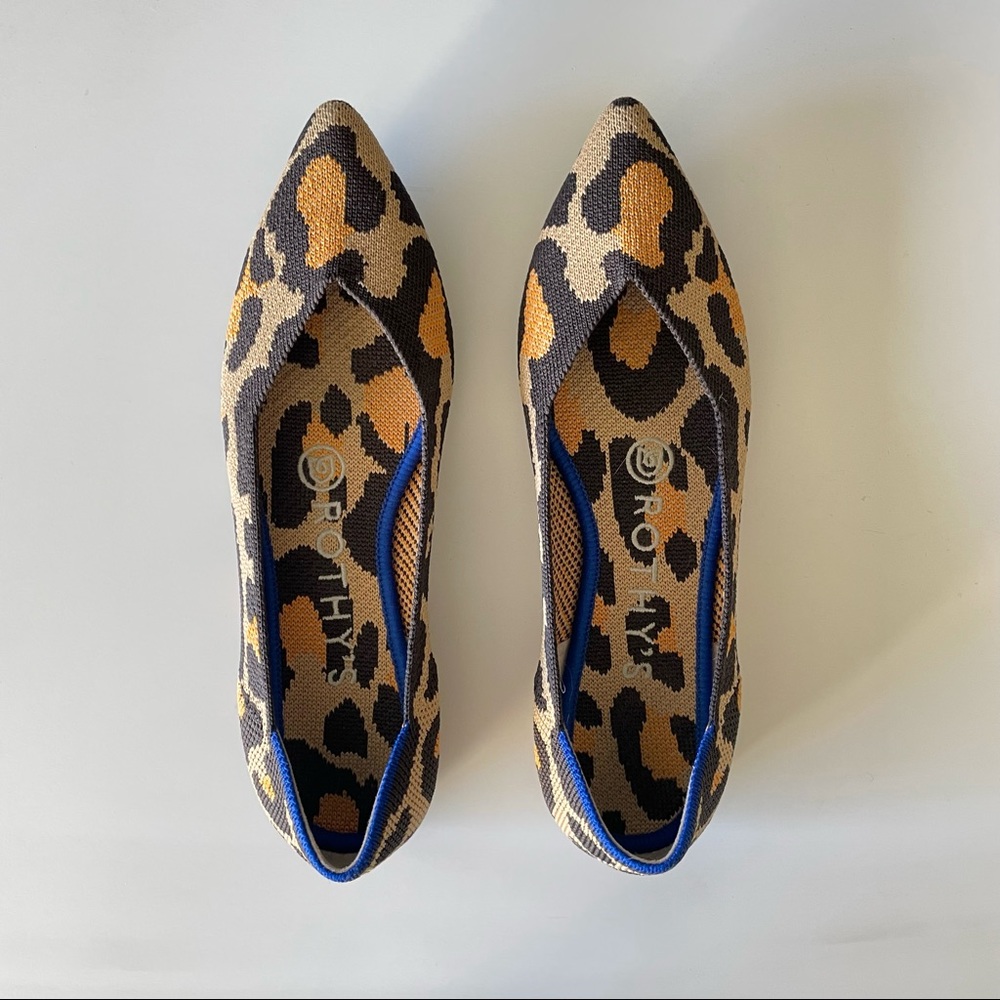 Rothys Big Cat Point Size 5